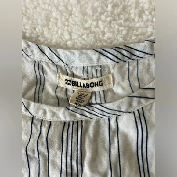 Billabong Striped Crop Top - Size M - Picture 2 of 4